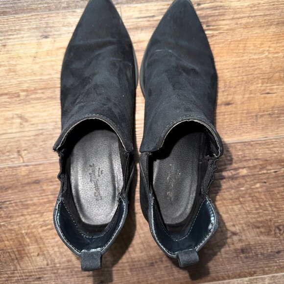Universal Thread black suede like ankle booties Size 8 - Picture 5 of 5